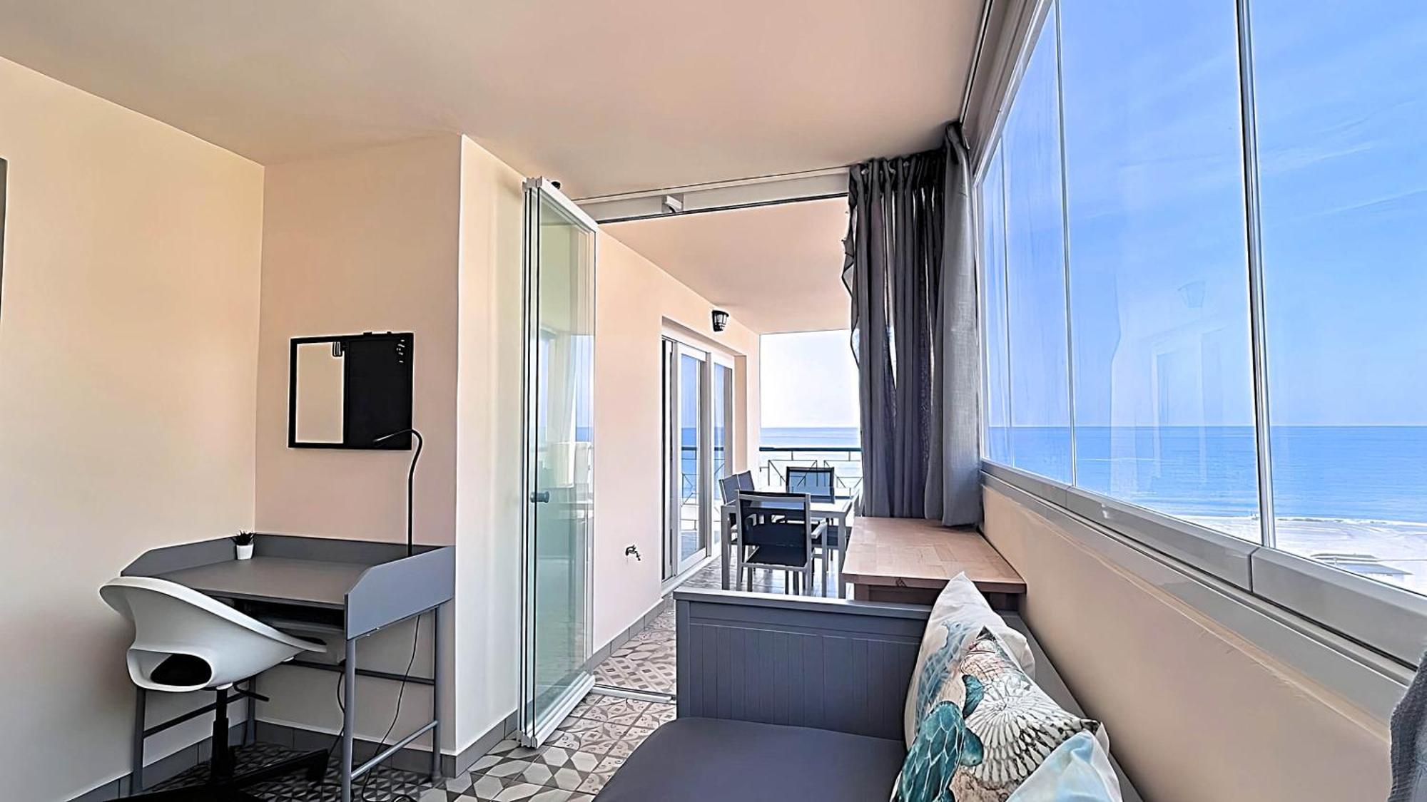 Atico De Albaida Duplex Frente Al Mar Apartment Морче Екстериор снимка
